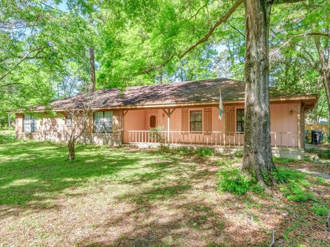 A home in TALLAHASSEE