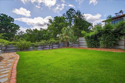 Tiny photo for 537 Williams Street, Tallahassee, FL 32303 (MLS # 392278)