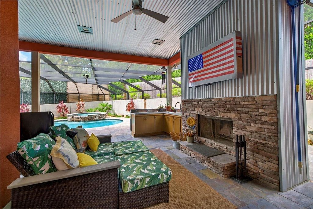 Photo of 537 Williams Street, Tallahassee, FL 32303 (MLS # 392278)