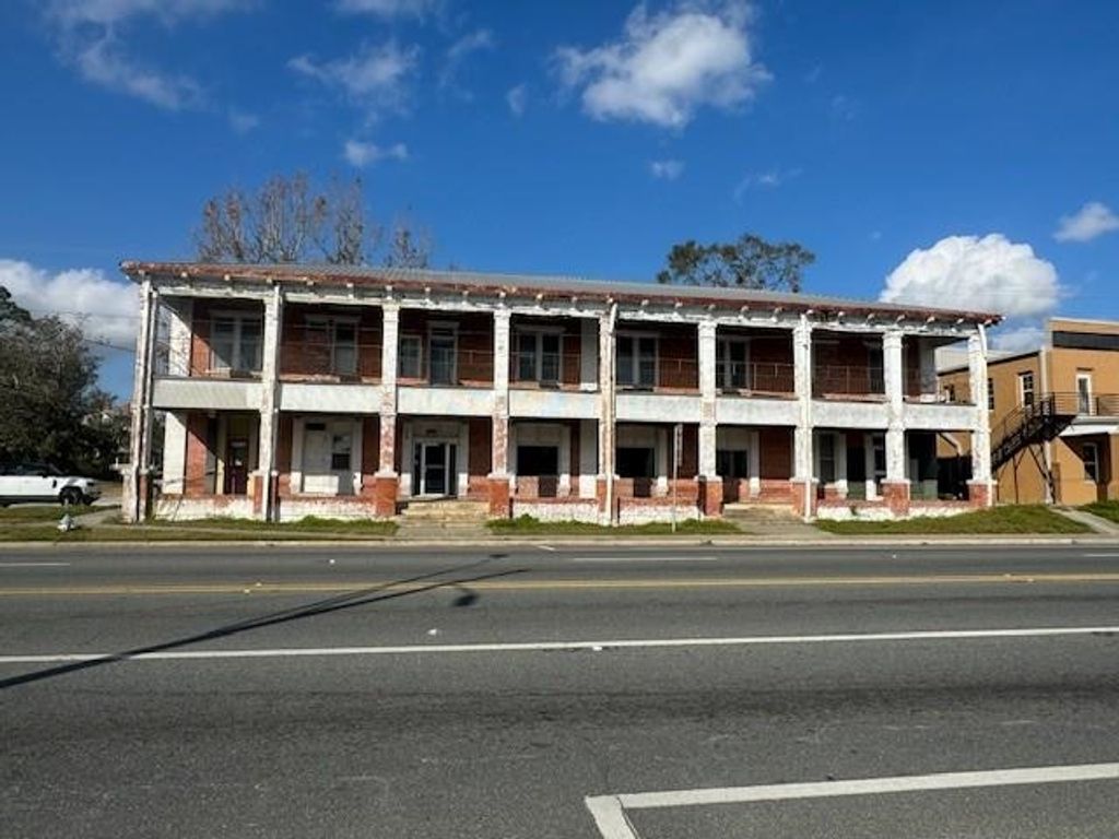 Photo of 179 E Base Street, Madison, FL 32340 (MLS # 379545)