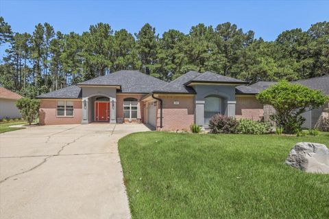 Photo of 907 Park View Drive, Tallahassee, FL 32311 (MLS # 391025)