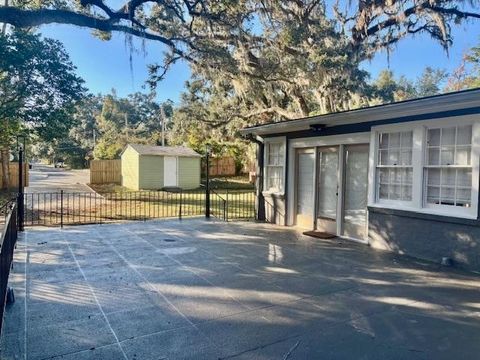 Tiny photo for 2014 Golf Terrace Drive, Tallahassee, FL 32301 (MLS # 393247)