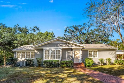 Photo of 2014 Golf Terrace Drive, Tallahassee, FL 32301 (MLS # 393247)
