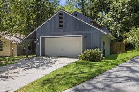 Tiny photo for 4426 Bayshore Circle, Tallahassee, FL 32309 (MLS # 402574)