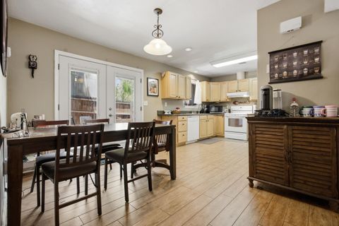 Tiny photo for 4426 Bayshore Circle, Tallahassee, FL 32309 (MLS # 402574)
