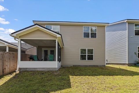 A home in TALLAHASSEE