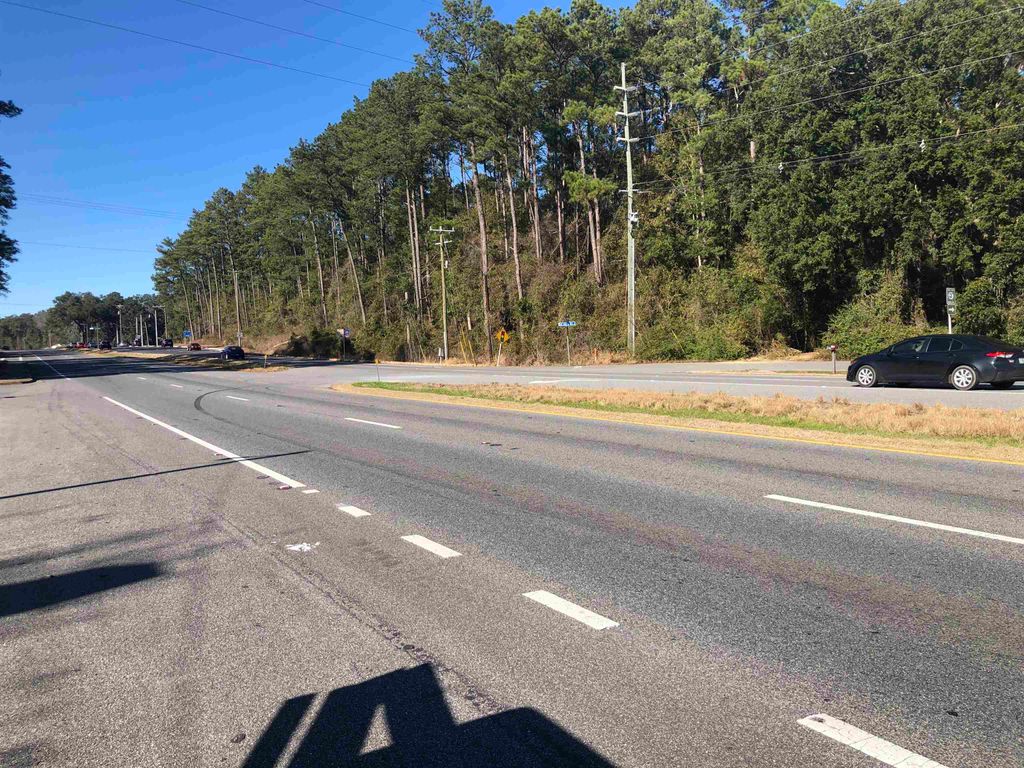 Photo of 0 North Monroe St, Tallahassee, FL 32303 (MLS # 380075)