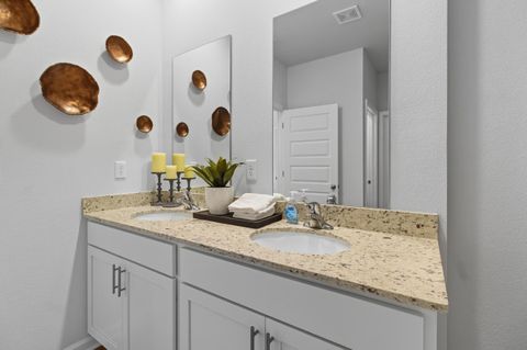 Tiny photo for 2948 Ervine Street, Tallahassee, FL 32308 (MLS # 392420)