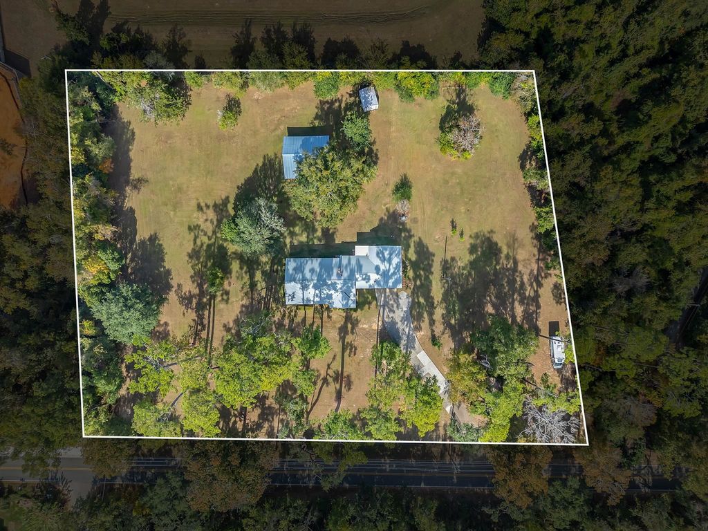 Photo of 3100 Old Saint Augustine Road, Tallahassee, FL 32311 (MLS # 394761)