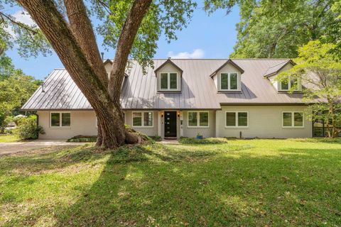 Photo of 2012 Lee Avenue, Tallahassee, FL 32308 (MLS # 396822)