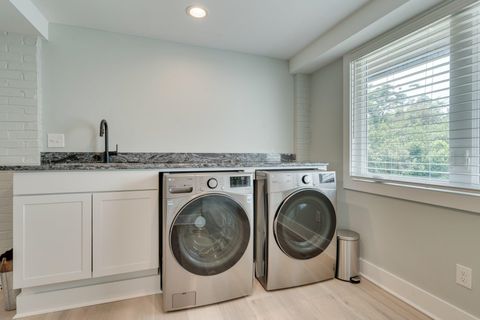 Tiny photo for 2012 Lee Avenue, Tallahassee, FL 32308 (MLS # 396822)