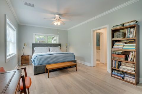 Tiny photo for 2012 Lee Avenue, Tallahassee, FL 32308 (MLS # 396822)