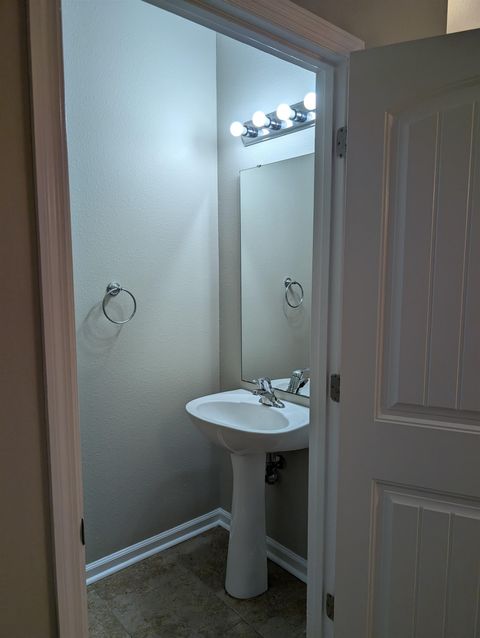 Tiny photo for 1221-2 Lake Avenue, Tallahassee, FL 32310 (MLS # 397676)