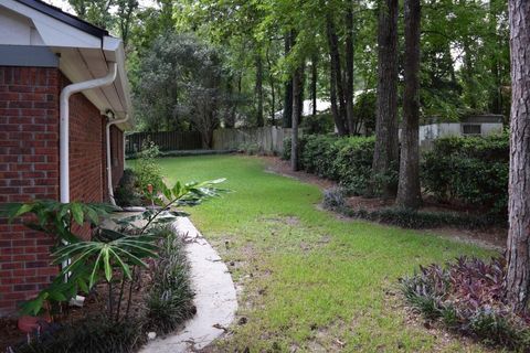 Tiny photo for 333 GAWAIN Court, Tallahassee, FL 32301 (MLS # 395611)