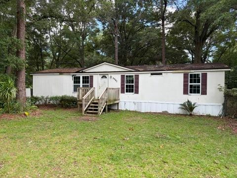 Photo of 2987 Baron Lane, Tallahassee, FL 32305 (MLS # 402380)