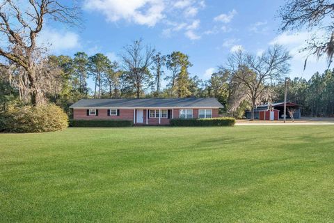 A home in Crawfordville