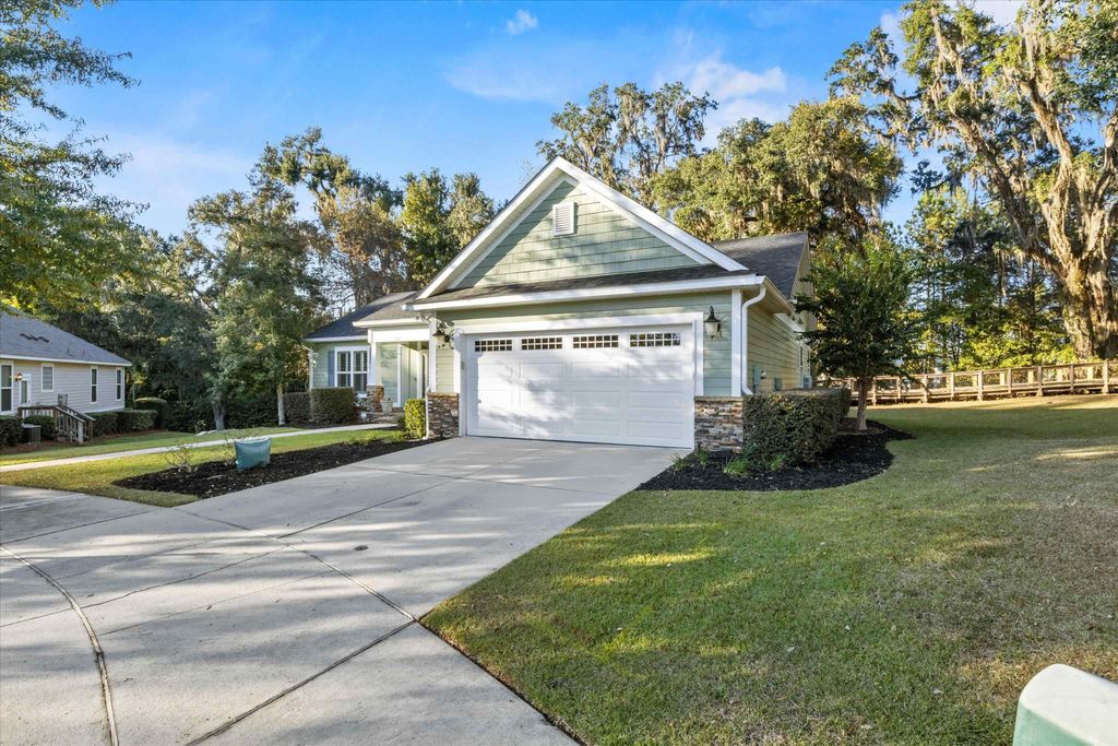 Photo of 3562 Strolling Way, Tallahassee, FL 32311 (MLS # 392989)