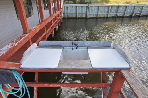 Tiny photo for 1835 COLLINS LANDING Road, Tallahassee, FL 32310 (MLS # 394816)