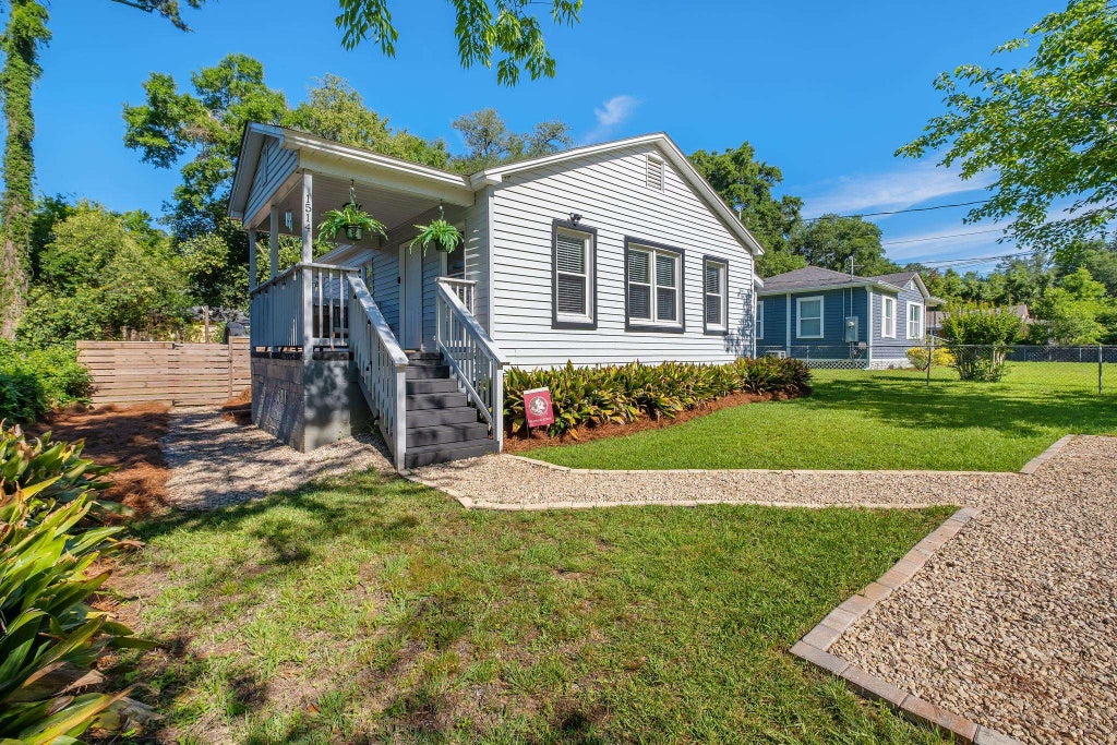 Photo of 1514 PROCTOR Street, Tallahassee, FL 32303 (MLS # 401217)