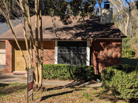 1544 Merry Oaks Court East Tallahassee FL 32303