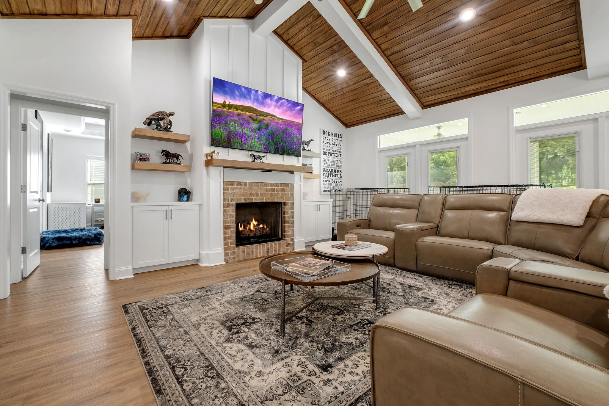 3904 ARDMORE Lane
