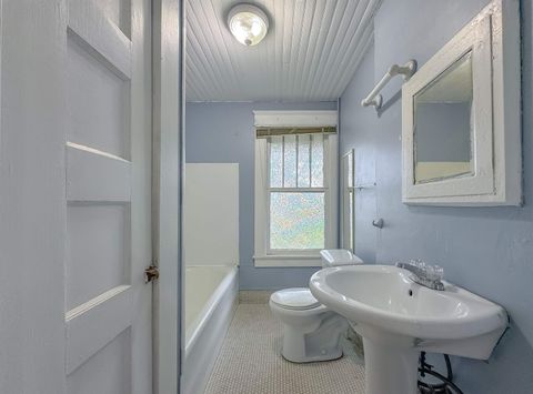 Tiny photo for 128 N Bronough Street, Tallahassee, FL 32301 (MLS # 389970)