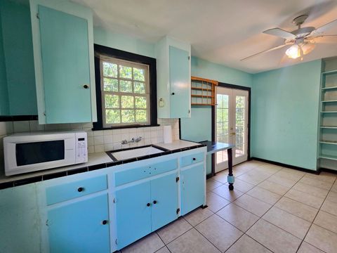 Tiny photo for 727 Miccosukee Road #-, Tallahassee, FL 32308 (MLS # 399221)