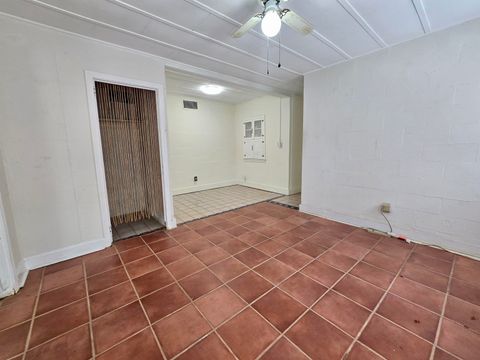 Tiny photo for 727 Miccosukee Road #-, Tallahassee, FL 32308 (MLS # 399221)