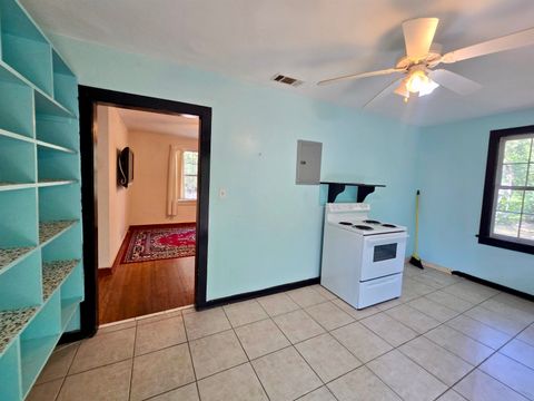 Tiny photo for 727 Miccosukee Road #-, Tallahassee, FL 32308 (MLS # 399221)