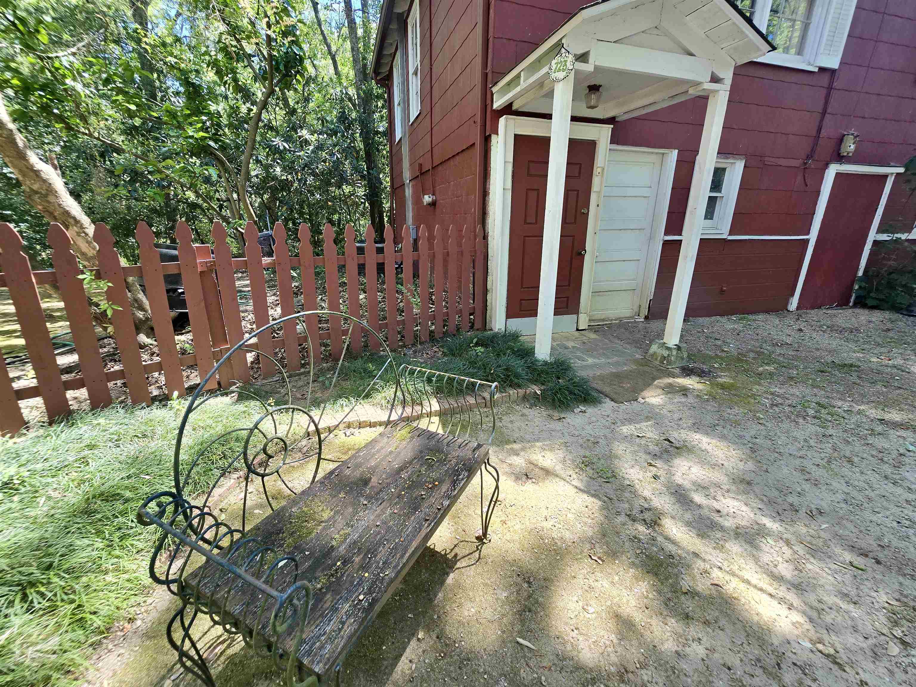 727 Miccosukee Road -