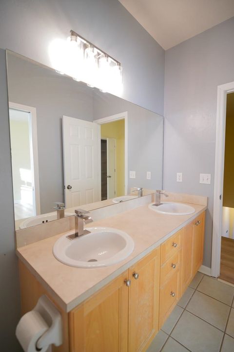 Tiny photo for 3400 Old Bainbridge Road #605, Tallahassee, FL 32303 (MLS # 397063)