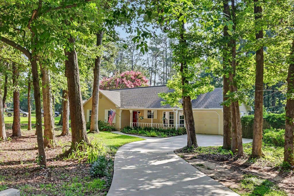 Photo of 6515 Man O War Trail, Tallahassee, FL 32309 (MLS # 402032)