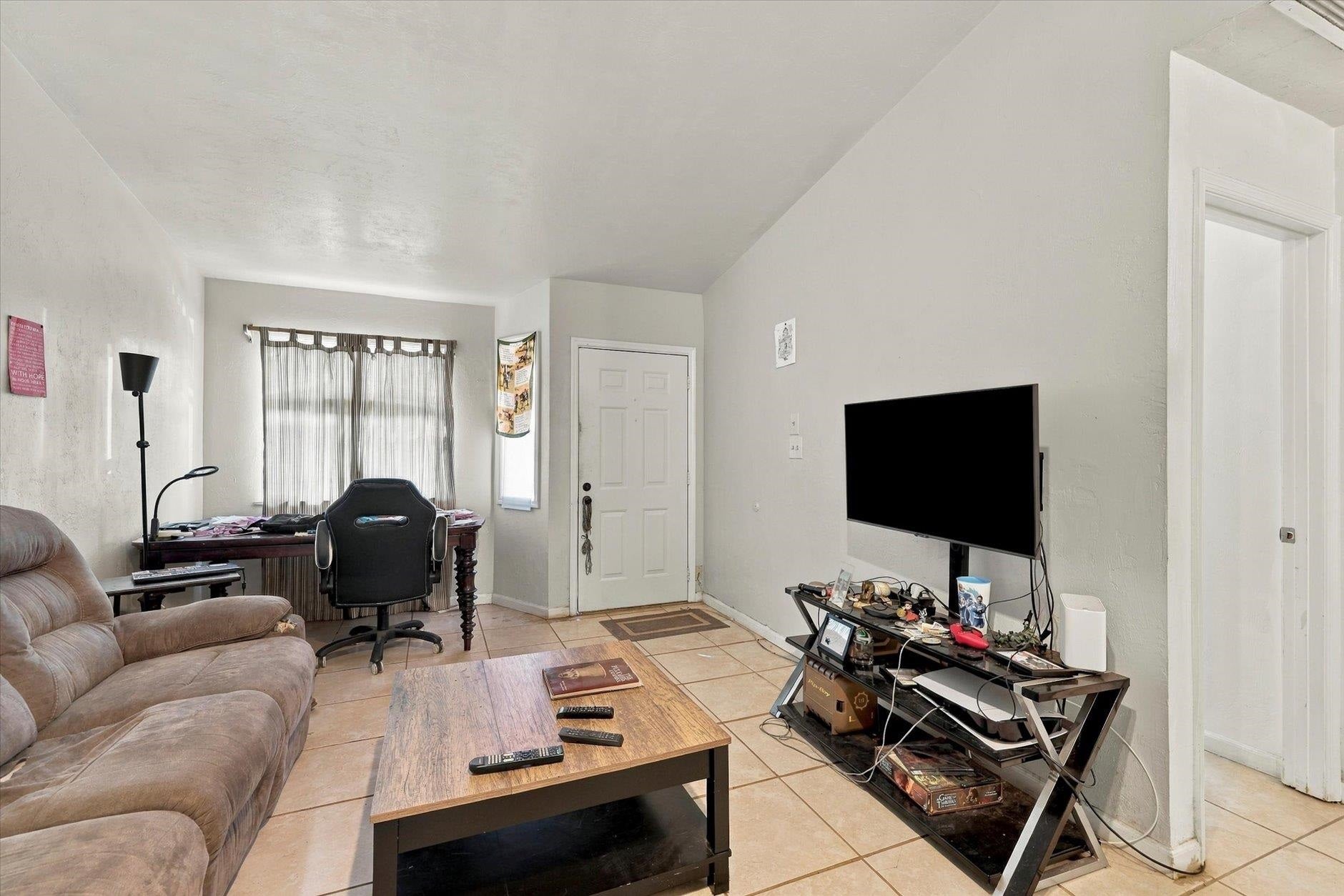 3732 SUTOR Court