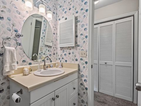 Tiny photo for 254 E Whetherbine Way, Tallahassee, FL 32301 (MLS # 391417)