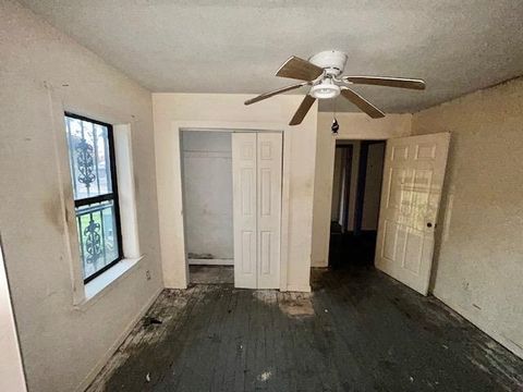Tiny photo for 1312 Alabama Street, Tallahassee, FL 32304 (MLS # 395600)