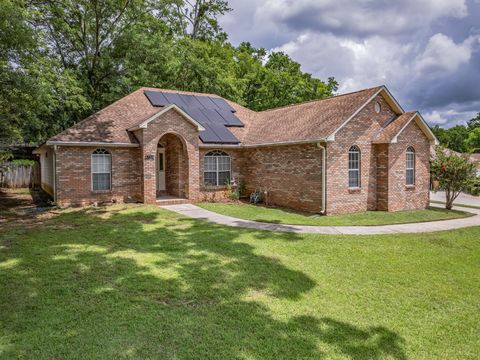 Photo of 5786 Countryside Drive, Tallahassee, FL 32317 (MLS # 387395)