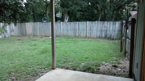 Tiny photo for 2438 Atlas Road, Tallahassee, FL 32303 (MLS # 396903)