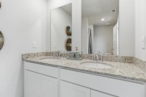 Tiny photo for 4920 Six Mile Pond Loop, Tallahassee, FL 32305 (MLS # 401414)