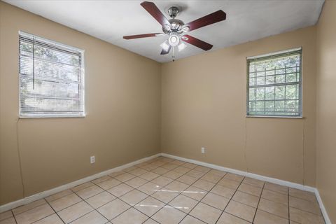 Tiny photo for 2352 Yorkshire Drive, Tallahassee, FL 32304 (MLS # 391465)
