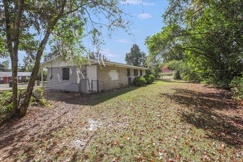 Tiny photo for 2352 Yorkshire Drive, Tallahassee, FL 32304 (MLS # 391465)