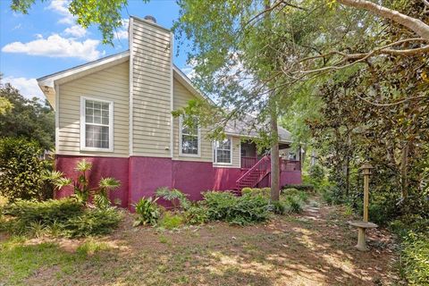 A home in TALLAHASSEE