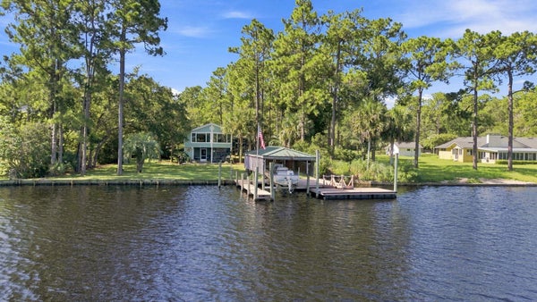 241 RIO VISTA DR, SOPCHOPPY, FL 32358 - Image b89c522faeba0787f89c68cae8fc5f61/2555527690