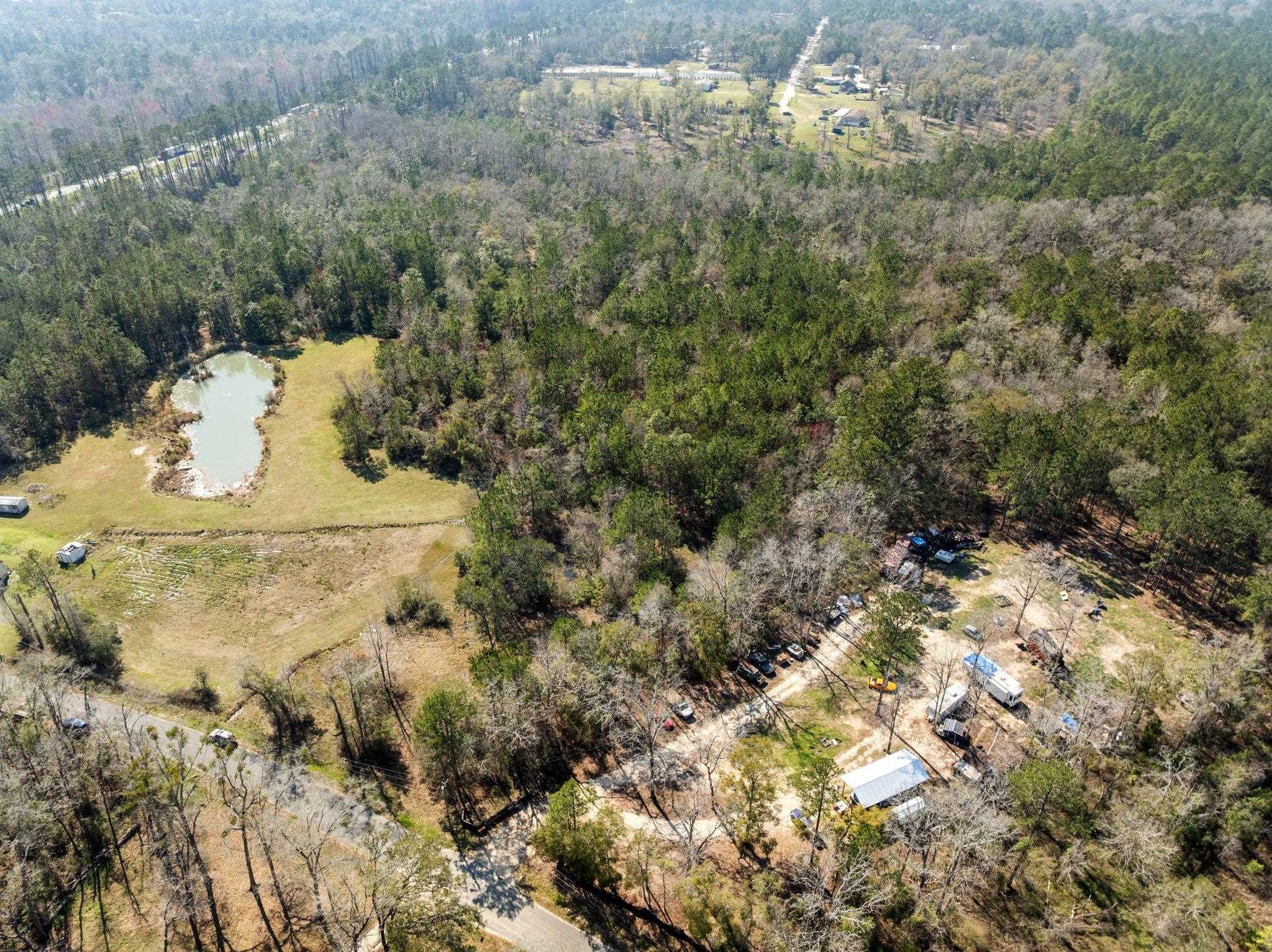 402 Mistletoe Lane