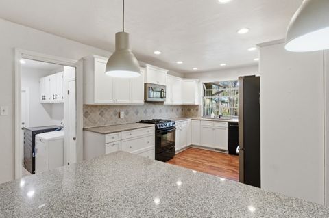 Tiny photo for 407 Nottingham Court, Tallahassee, FL 32312 (MLS # 402433)