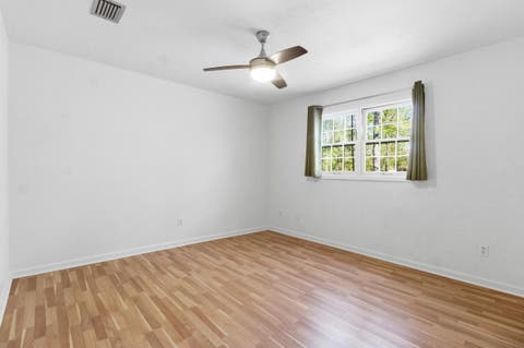 Tiny photo for 407 Nottingham Court, Tallahassee, FL 32312 (MLS # 402433)