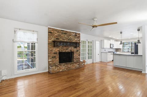 Tiny photo for 407 Nottingham Court, Tallahassee, FL 32312 (MLS # 402433)
