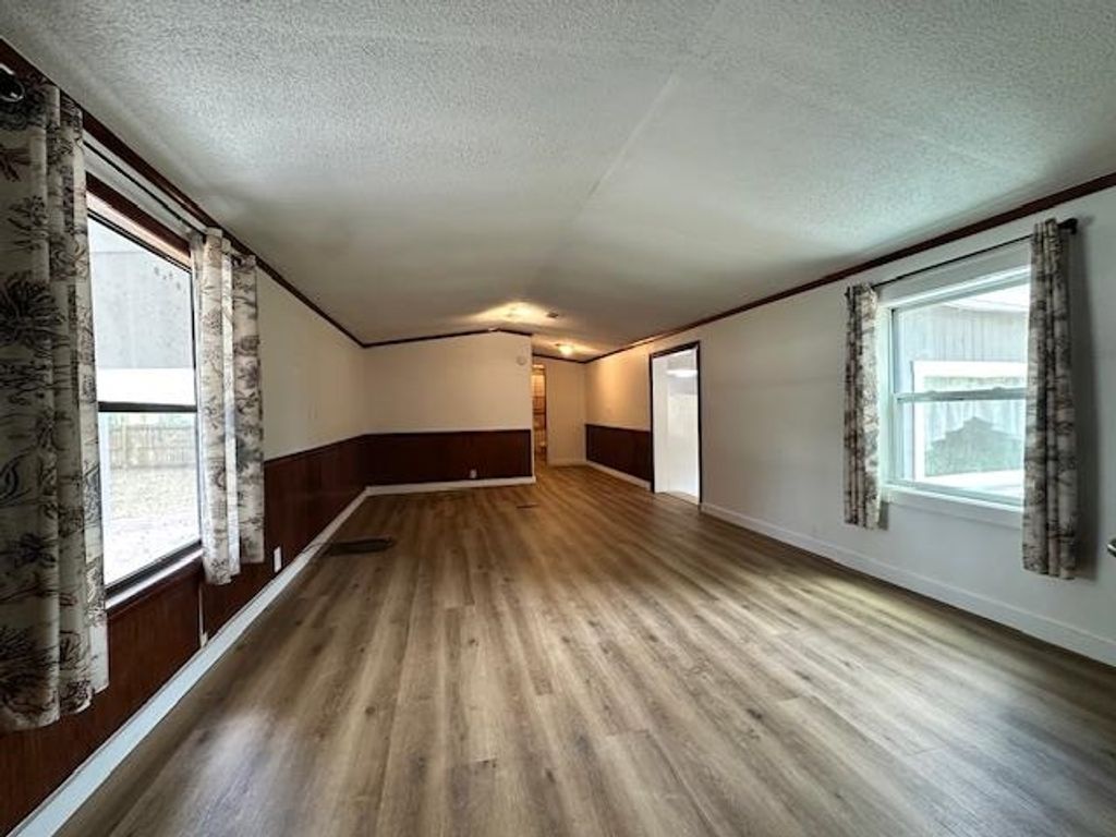 Photo of 16437 NW County Road 12, Bristol, FL 32321 (MLS # 397992)