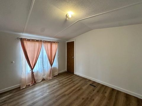 Tiny photo for 16437 NW County Road 12, Bristol, FL 32321 (MLS # 397992)