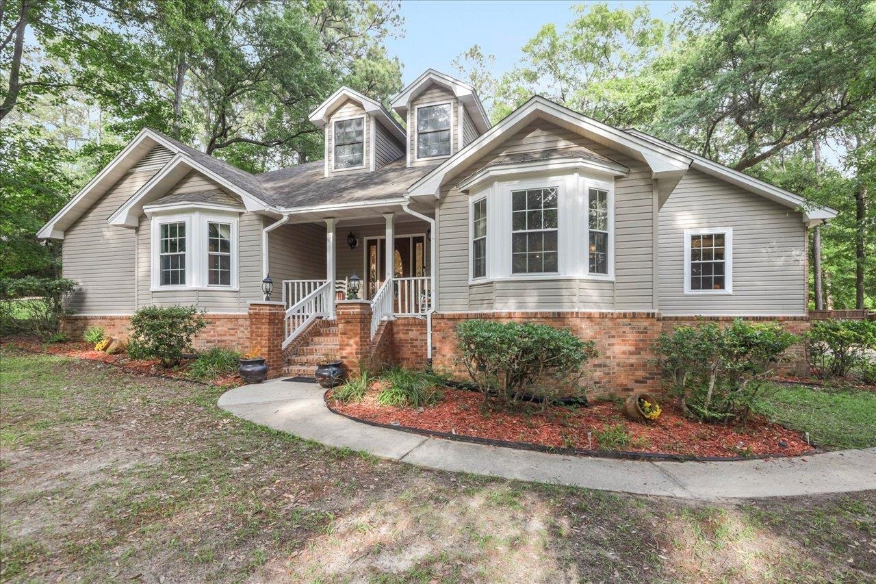 8613 Heartwood Court