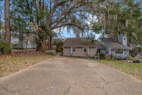 Tiny photo for 2815 MISTY GARDEN Circle, Tallahassee, FL 32303 (MLS # 395993)
